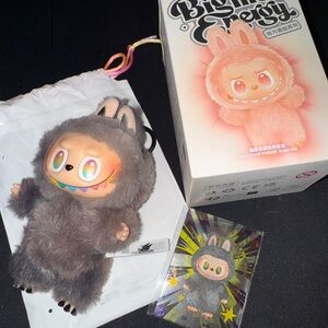 Big into energy Labubu secret ID